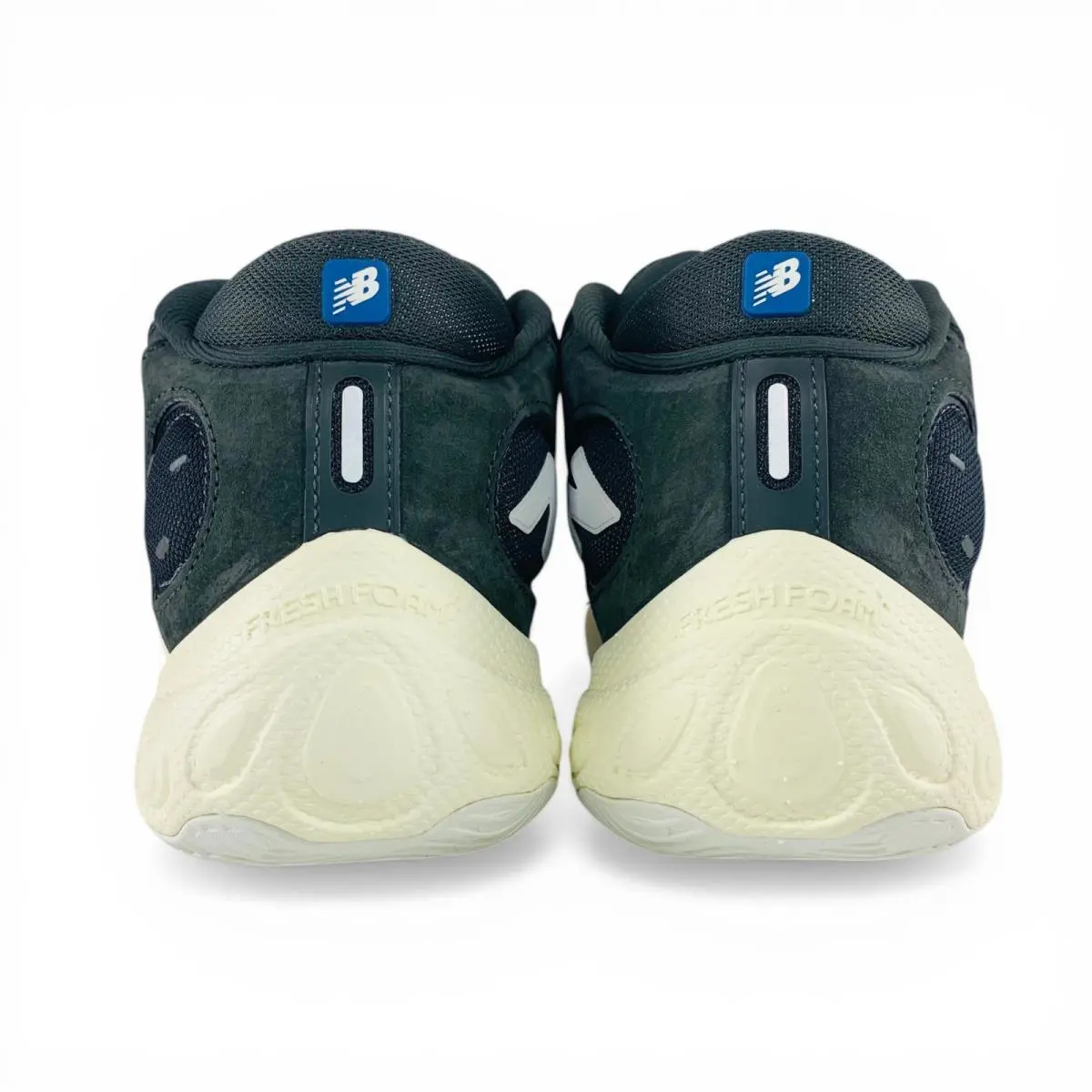 New Balance shoes - New Balance Fresh Foam BB v3 - BBFRSSH3 - Black 4