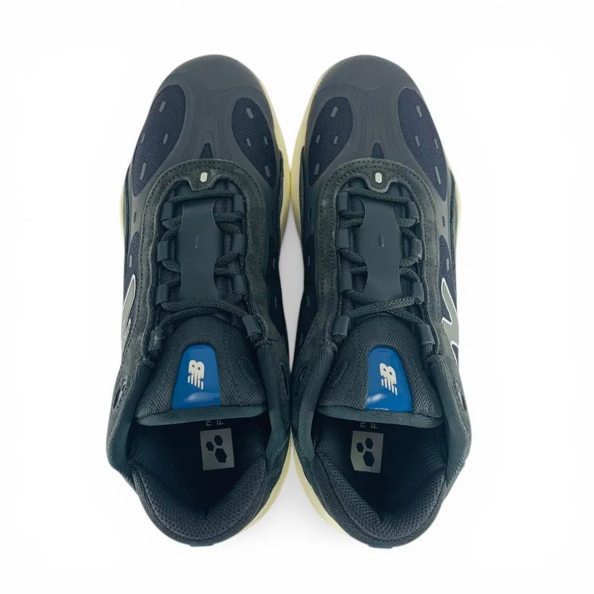 New Balance shoes - New Balance Fresh Foam BB v3 - BBFRSSH3 - Black 19