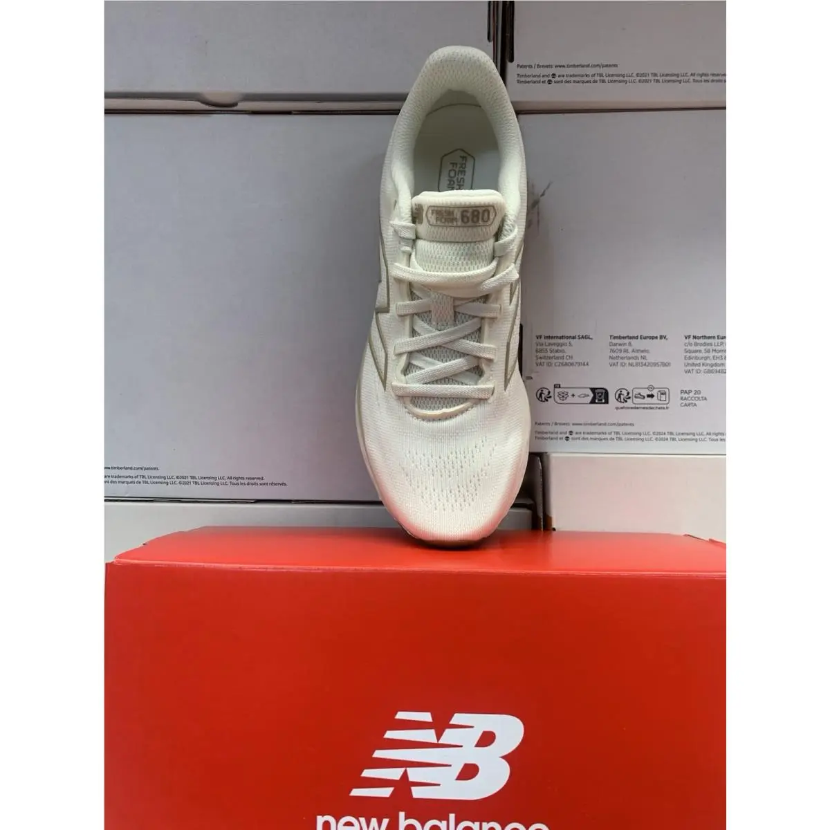New Balance shoes - New Balance 680 - W680CC8 - Beige 2
