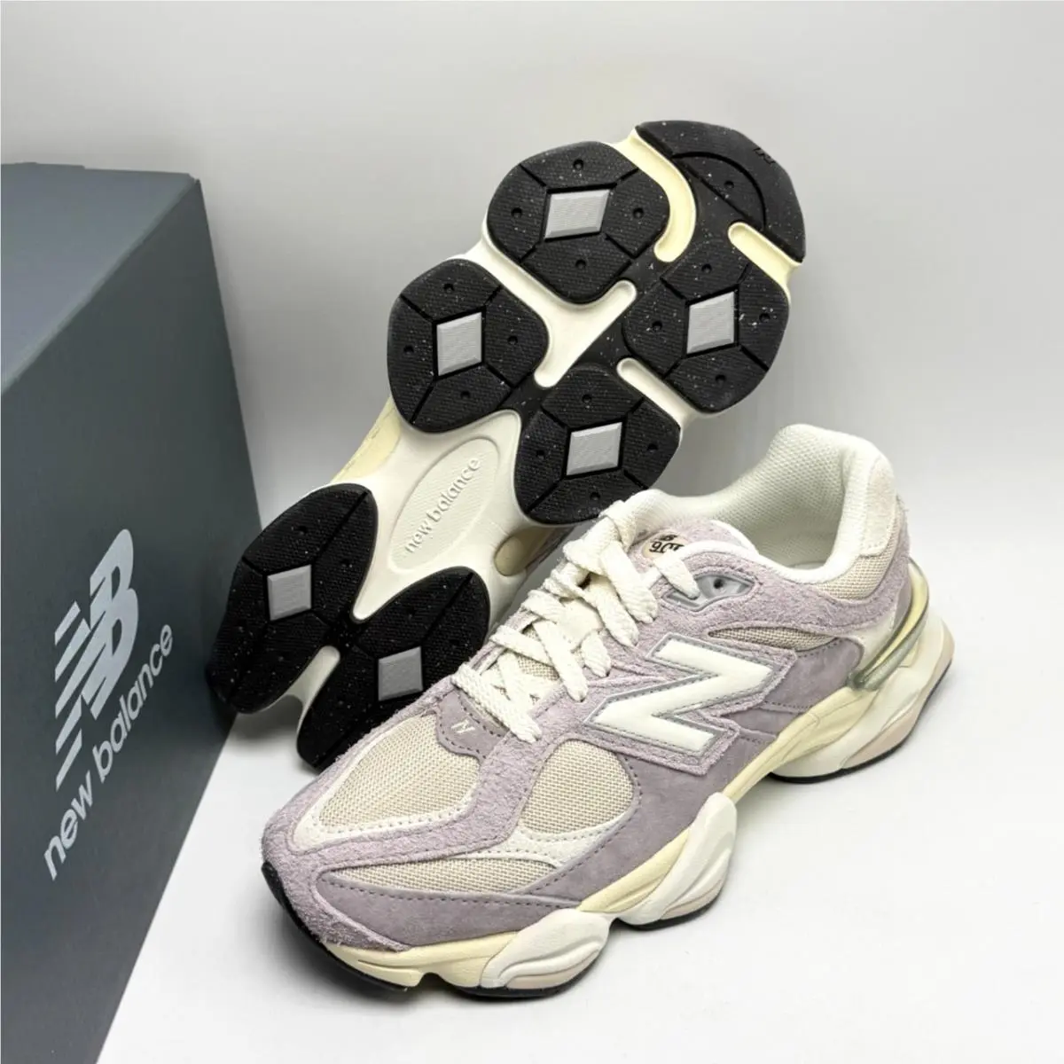 New Balance shoes - New Balance 9060 - U906029M - Truffle Salt/Timber Wolf 12