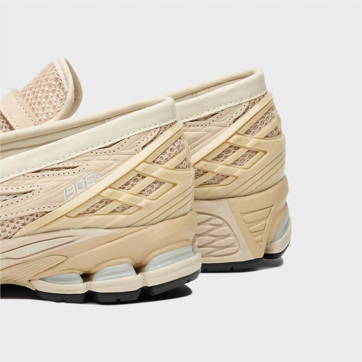 New Balance shoes - New Balance 1906L - U1906LNU - Bisque 1
