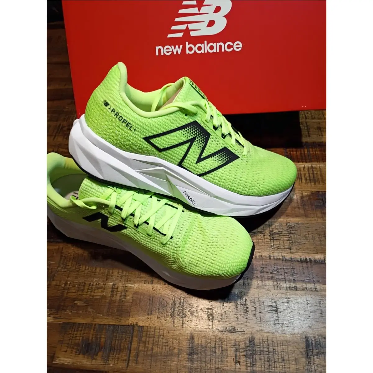 New Balance shoes - FuelCell Propelv5 - FuelCell - MFCPRCJ5 - mint flash - white - black 4