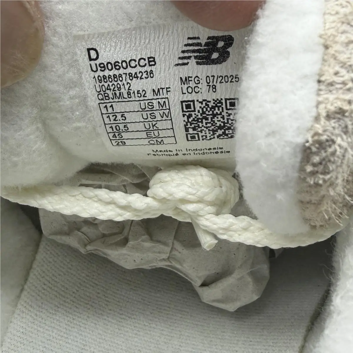 New Balance shoes - New Balance 9060 - U9060CCB - Beige (UPC: 0198686784236) 10