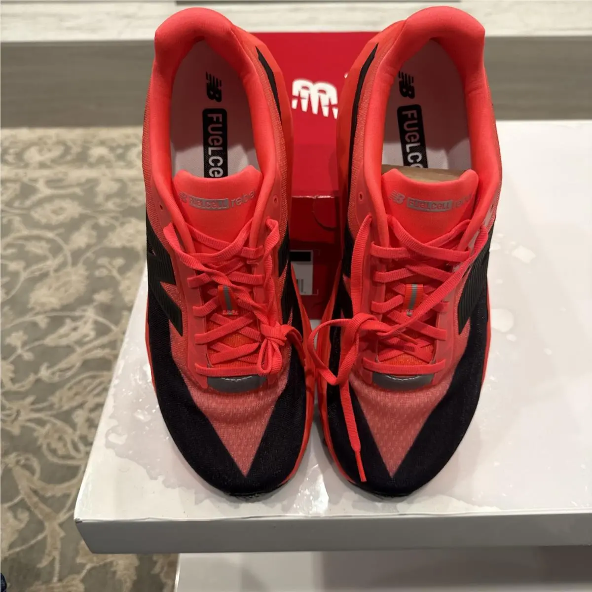 Mens New Balance Fuelcell Rebel V5 Urgent Red MFCXLA5 10.5 Wide 2E Running Shoe