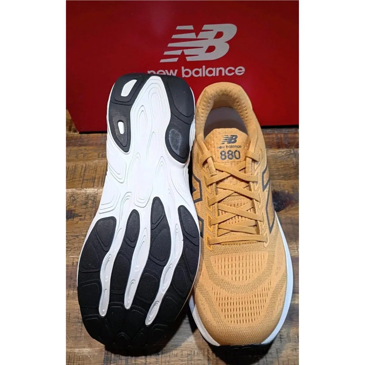 New Balance shoes - Fresh Foam X 880v15 - Fresh Foam - M880H15 - dried apricot 9