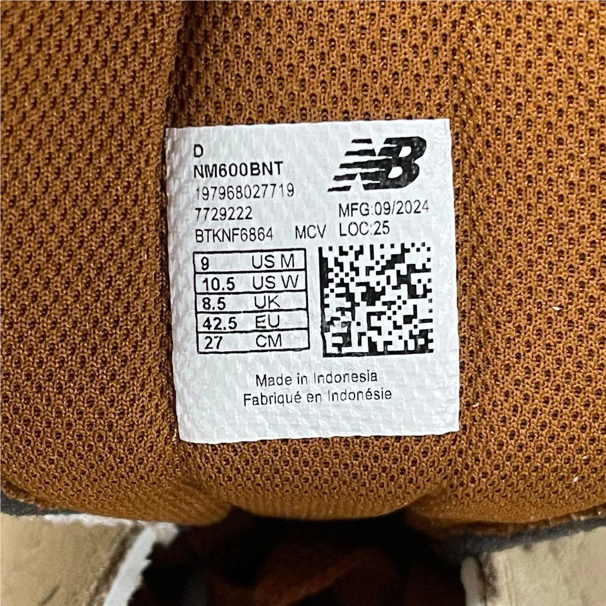 New Balance shoes - VS190568 - vs-190568 - Beige (UPC: 197968027719) 4