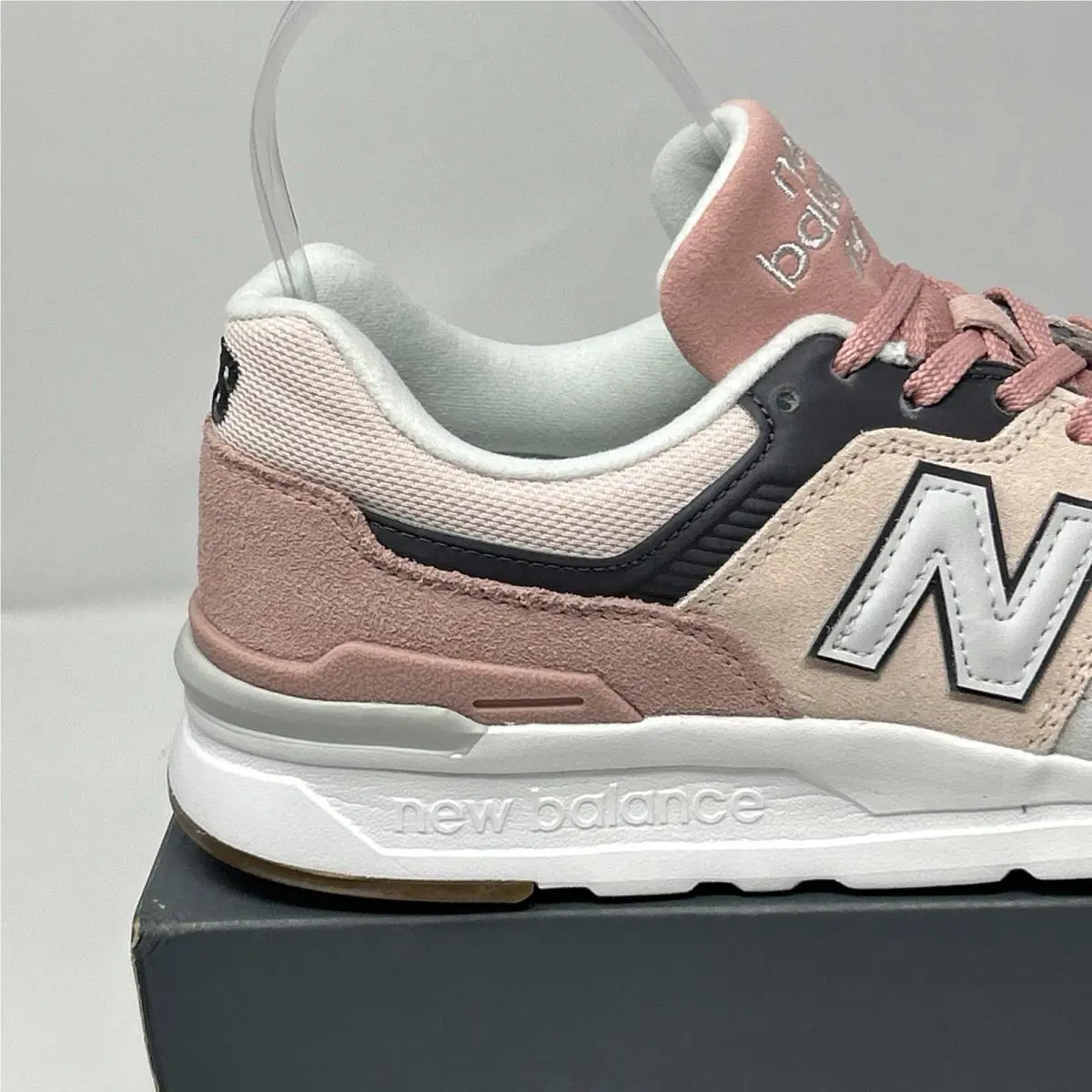 New Balance shoes - New Balance 997H - CW997HHU - Pink (UPC: 0196941005577) 8
