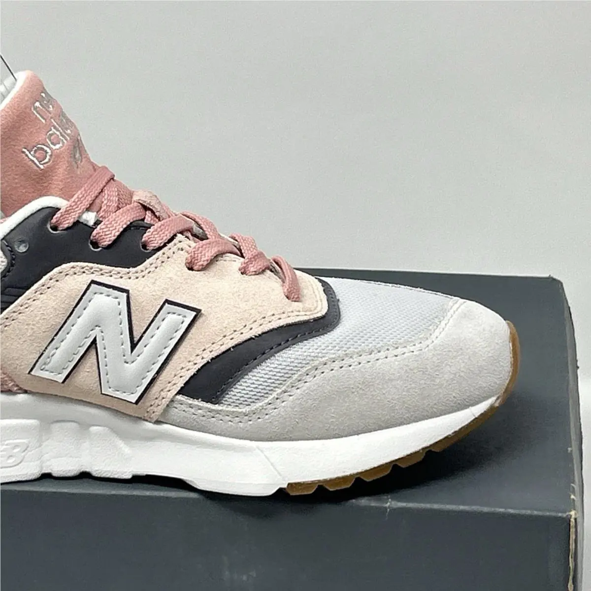 New Balance shoes - New Balance 997H - CW997HHU - Pink (UPC: 0196941005577) 11