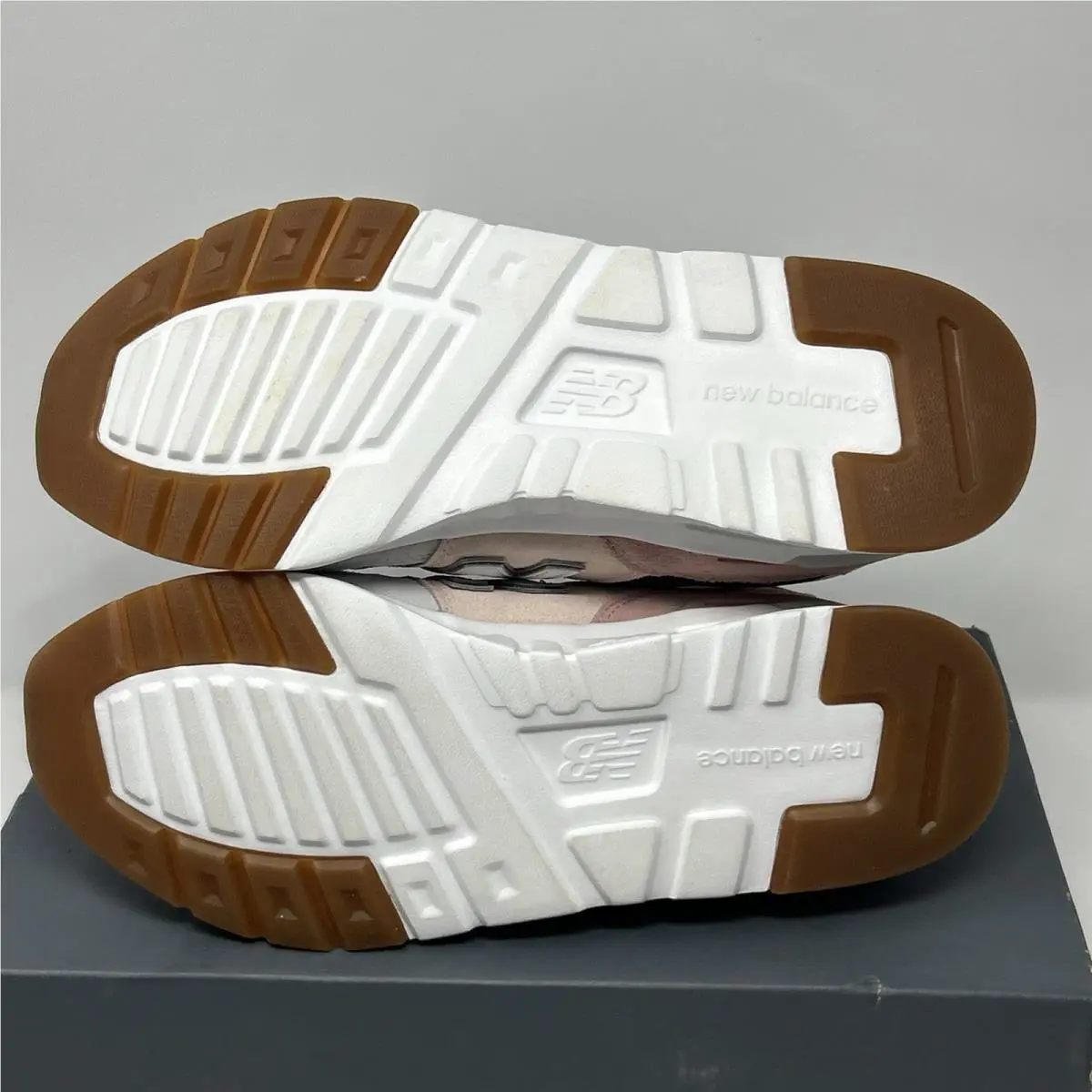 New Balance shoes - New Balance 997H - CW997HHU - Pink (UPC: 0196941005577) 17