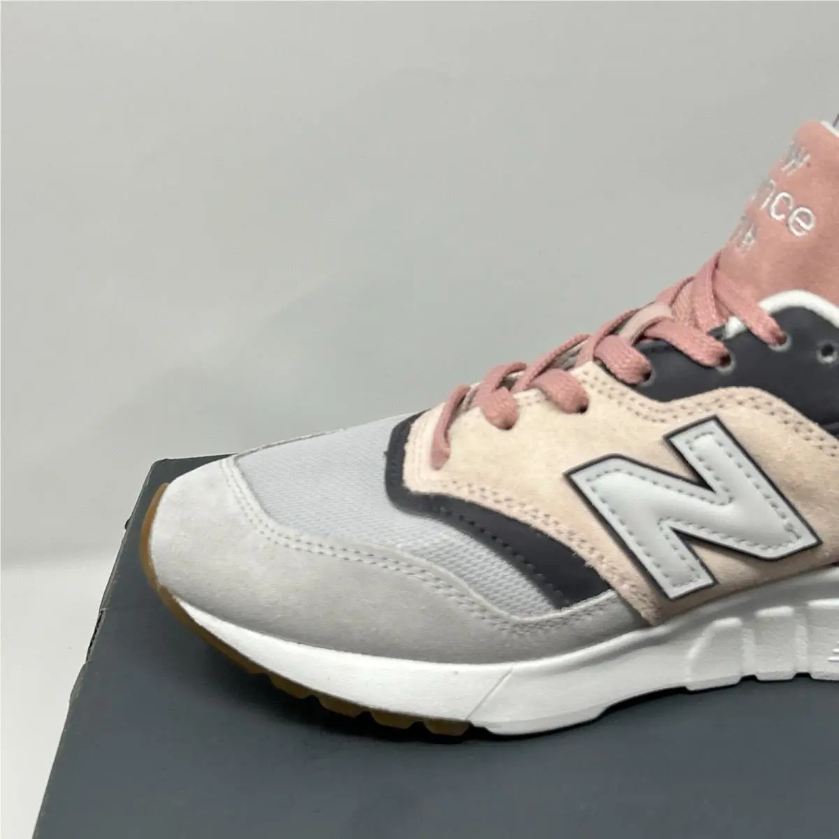New Balance shoes - New Balance 997H - CW997HHU - Pink (UPC: 0196941005577) 2