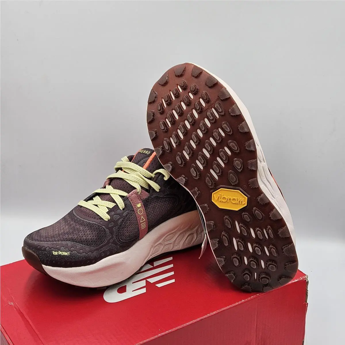 New Balance shoes - Fresh Foam X Hierro V8 D Wide - Wthierp8d - Brown Red 3