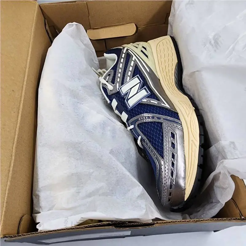 New Balance shoes - Blue (UPC: 198686357584) 3