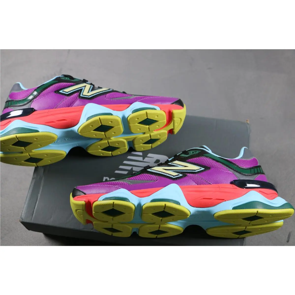 New Balance shoes - Purple 3