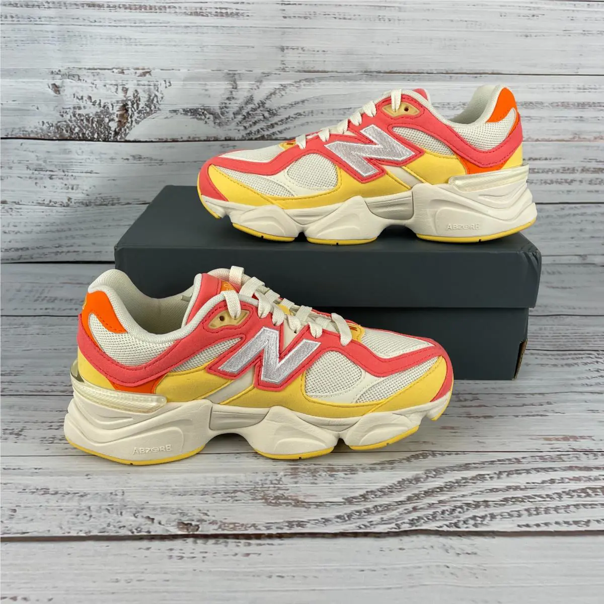 New Balance shoes - New Balance 9060 - Yellow (UPC: 198686223254) 0