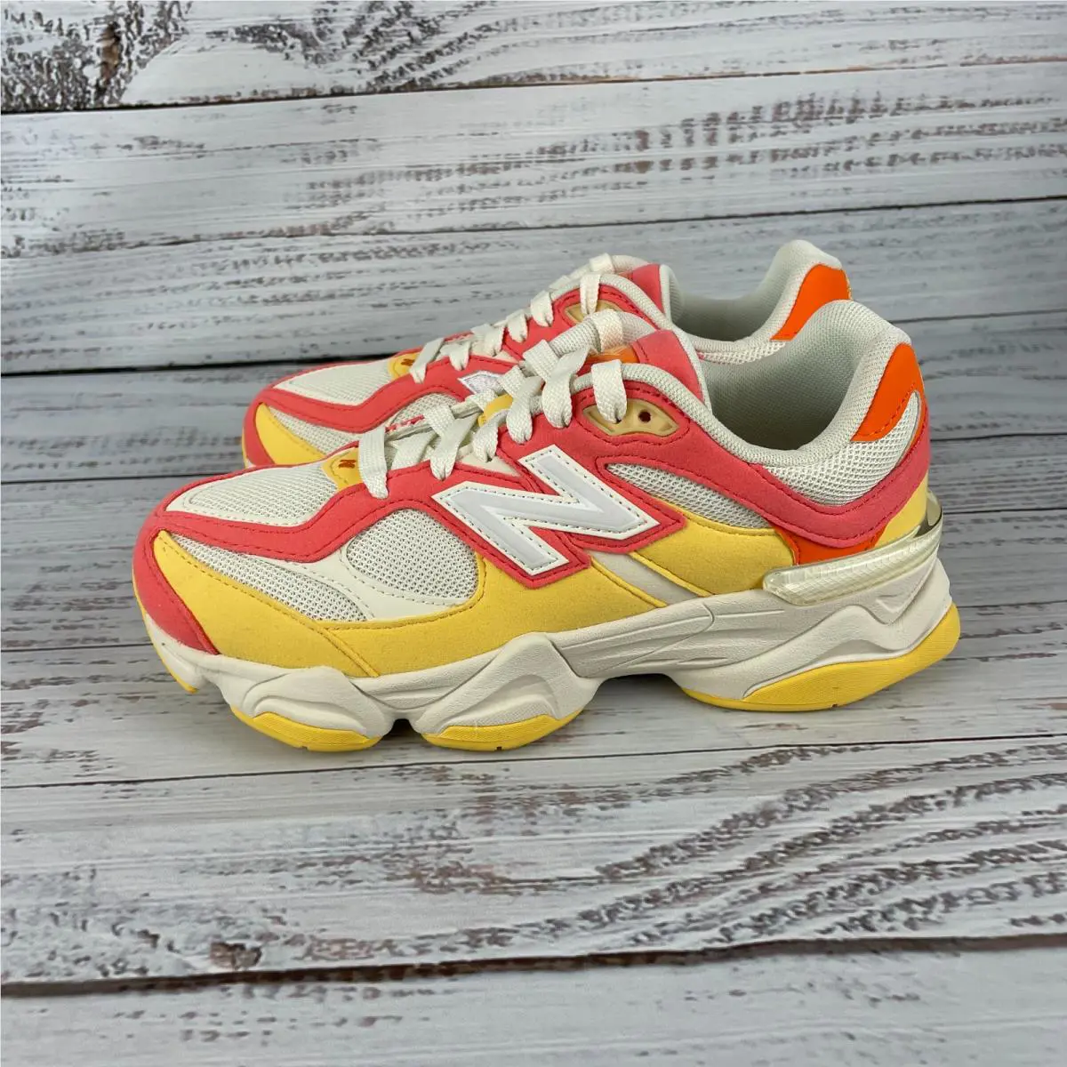 New Balance shoes - New Balance 9060 - Yellow (UPC: 198686223254) 4