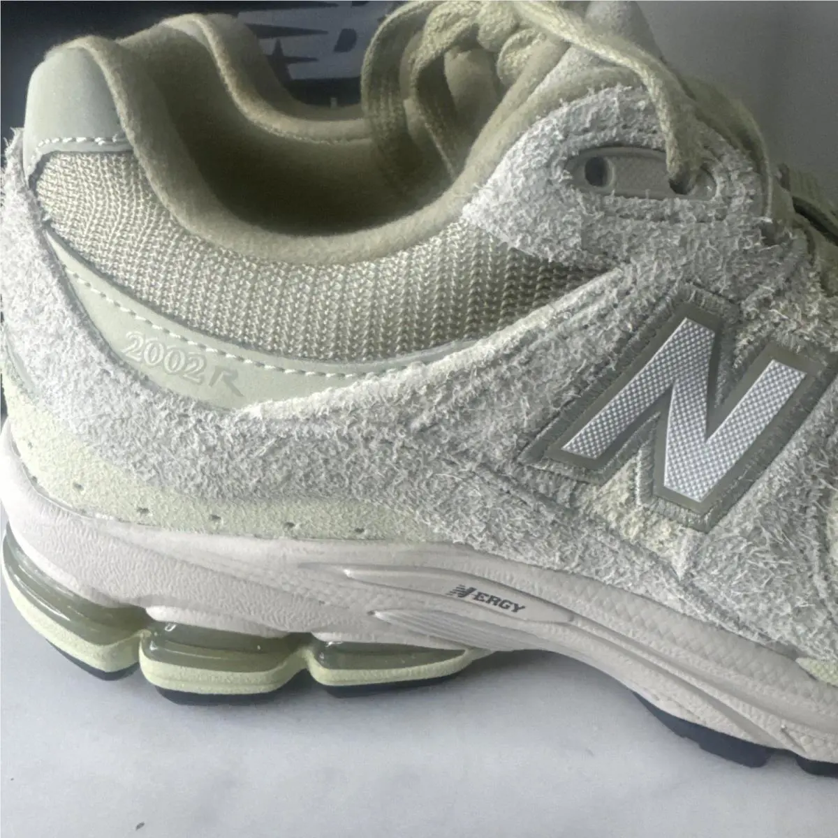 New Balance shoes - New Balance 2002R - M2002RAL - Green 8