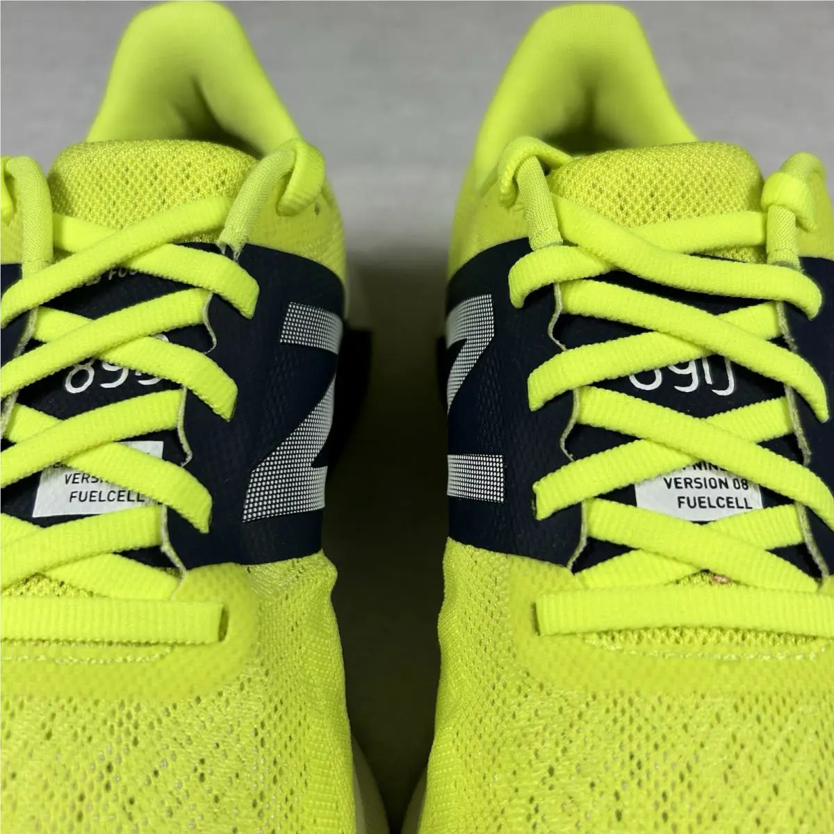 New Balance shoes - 890 V8 - W890YG8 - Yellow (UPC: 0194182004304) 5