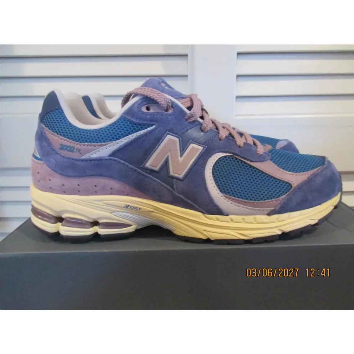 New Balance shoes - New Balance 2002 R - U2002ROB - Purple 1