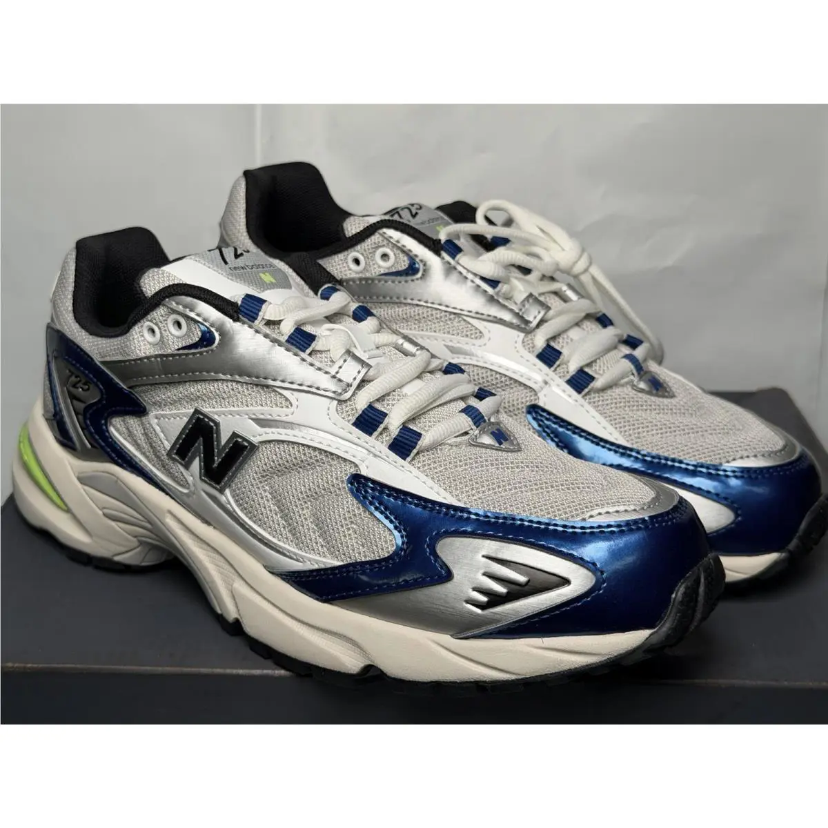 New Balance shoes - New Balance 725 - ML725UC - Gray 0