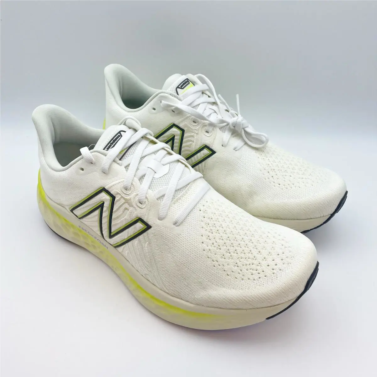 New Balance shoes - White (UPC: 196652760550) 2