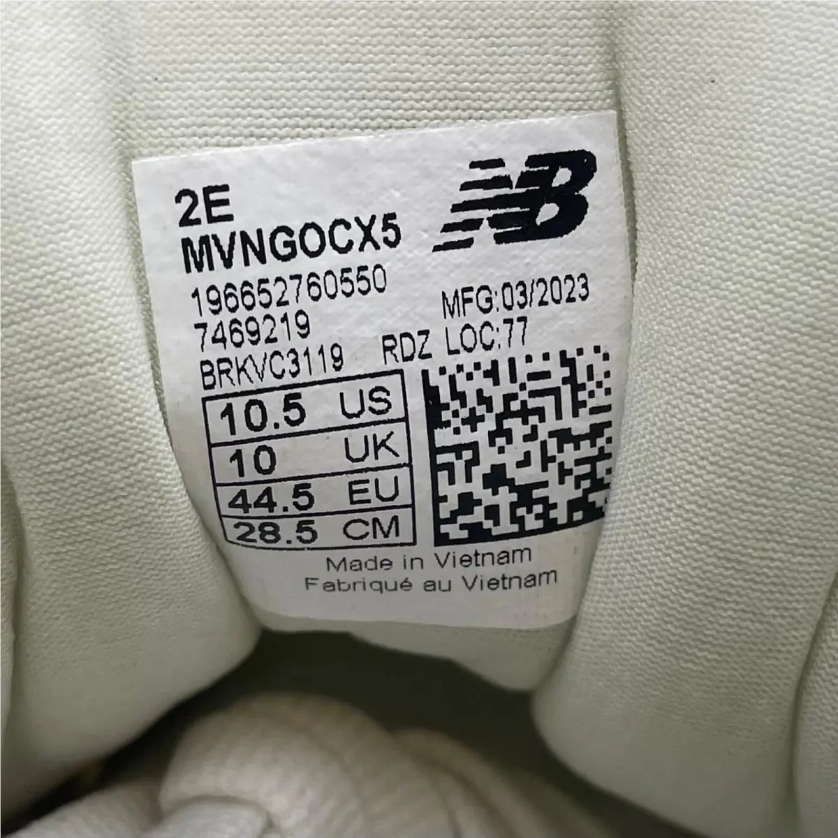 New Balance shoes - White (UPC: 196652760550) 9