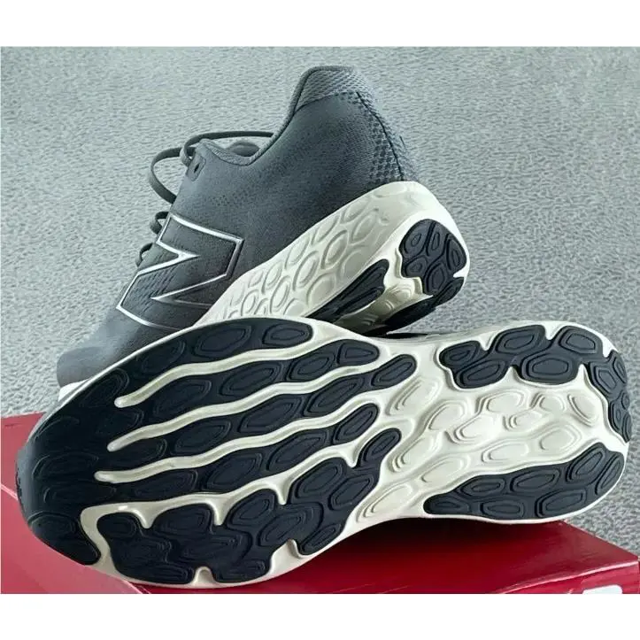 New Balance shoes - Gray (UPC: 705353161667) 8