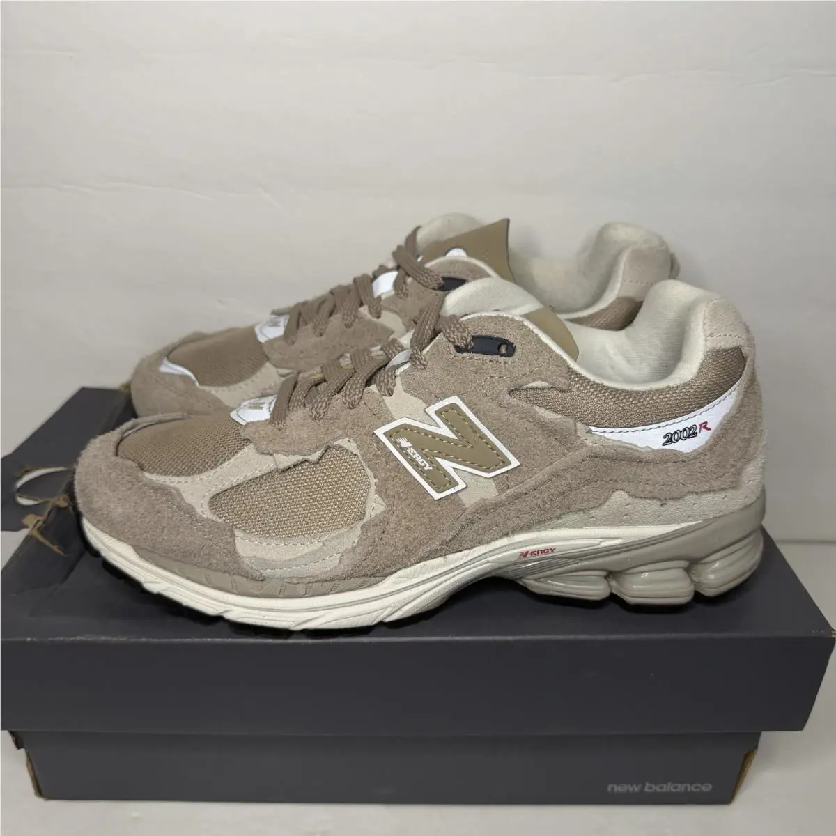 New Balance shoes - New Balance 2002 R - M2002RDL - Brown 0