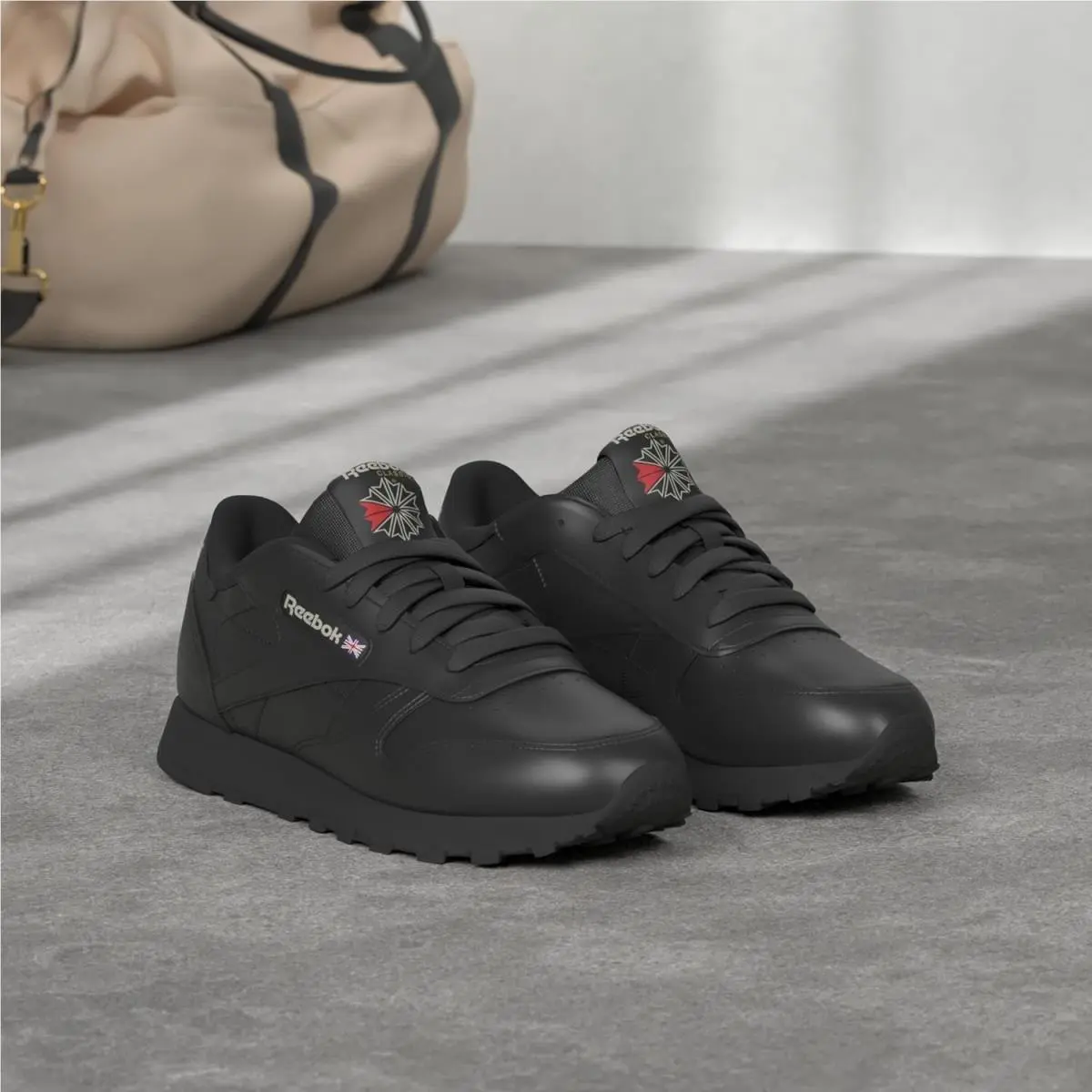 Reebok shoes - Reebok Classic Leather - Classic Leather - 100008494 - Black, Manufacturer: Black/Black/Grey (UPC: 195734548093) 0