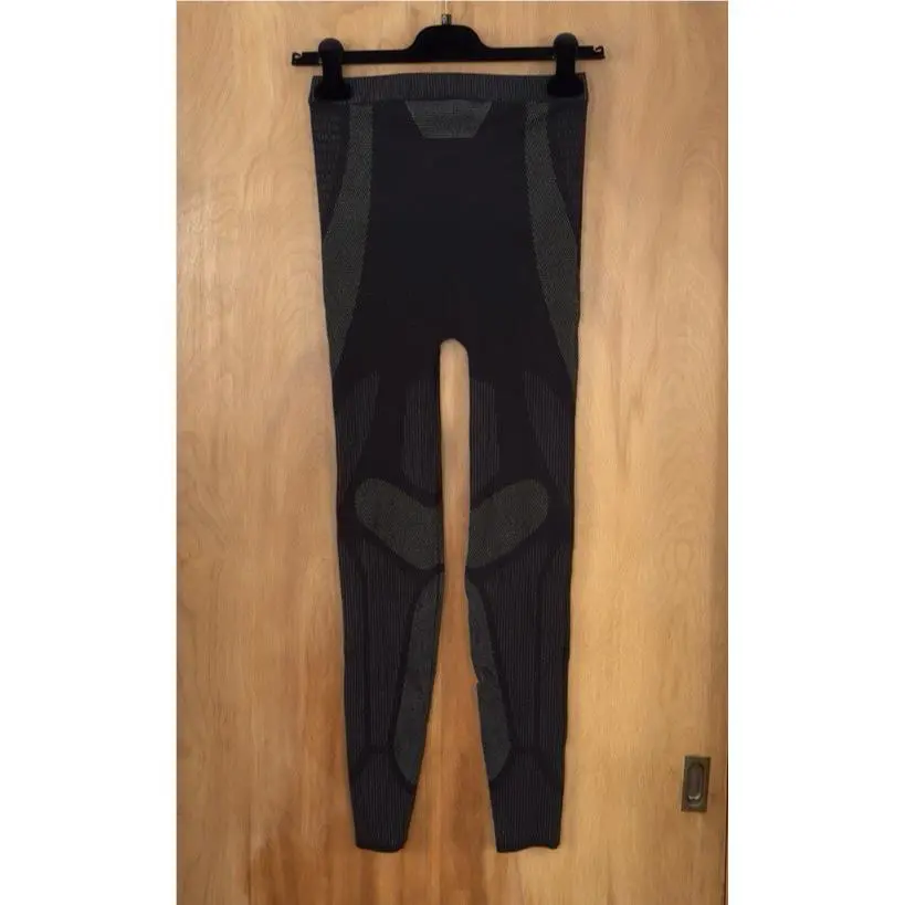 Reebok clothing - Black 2