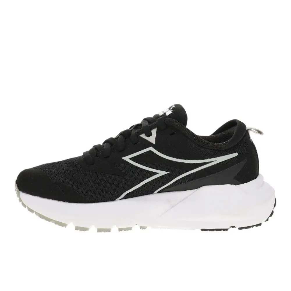 Diadora shoes - diadora Mythos Blushield Vigore 3 W Running - 180679-C7406 - Black 1