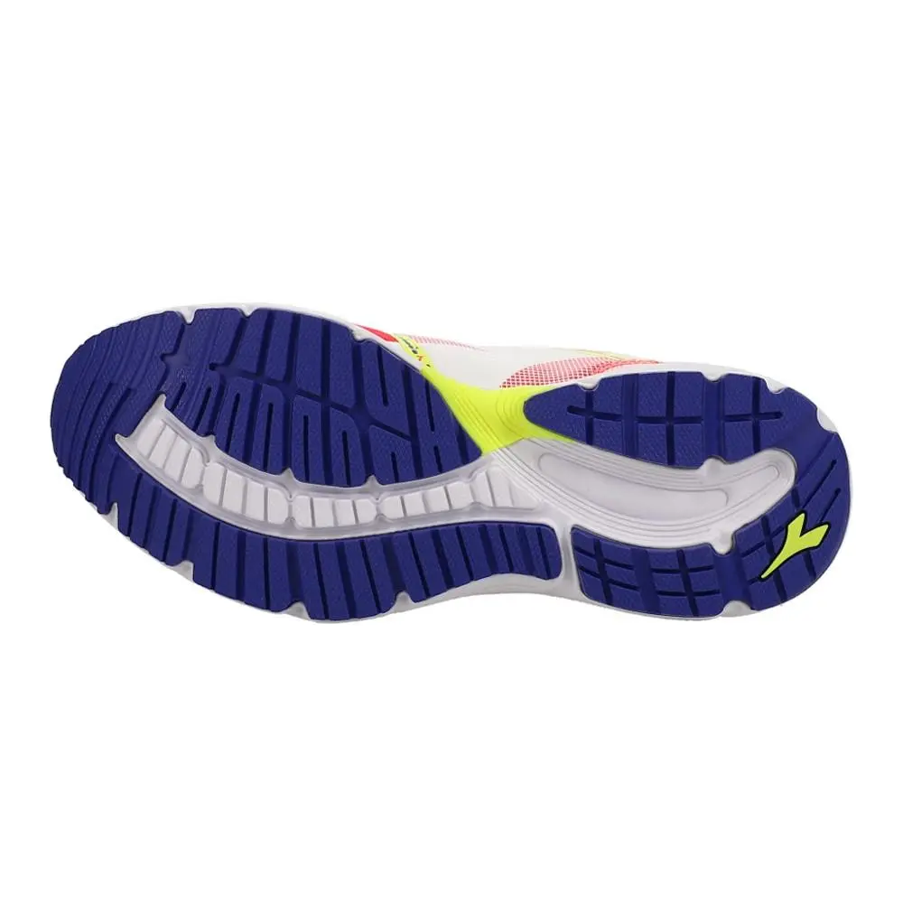 Diadora shoes - diadora Mythos Blushield Elite 3 Running  Youth - 175596-C8384 - Orange 8