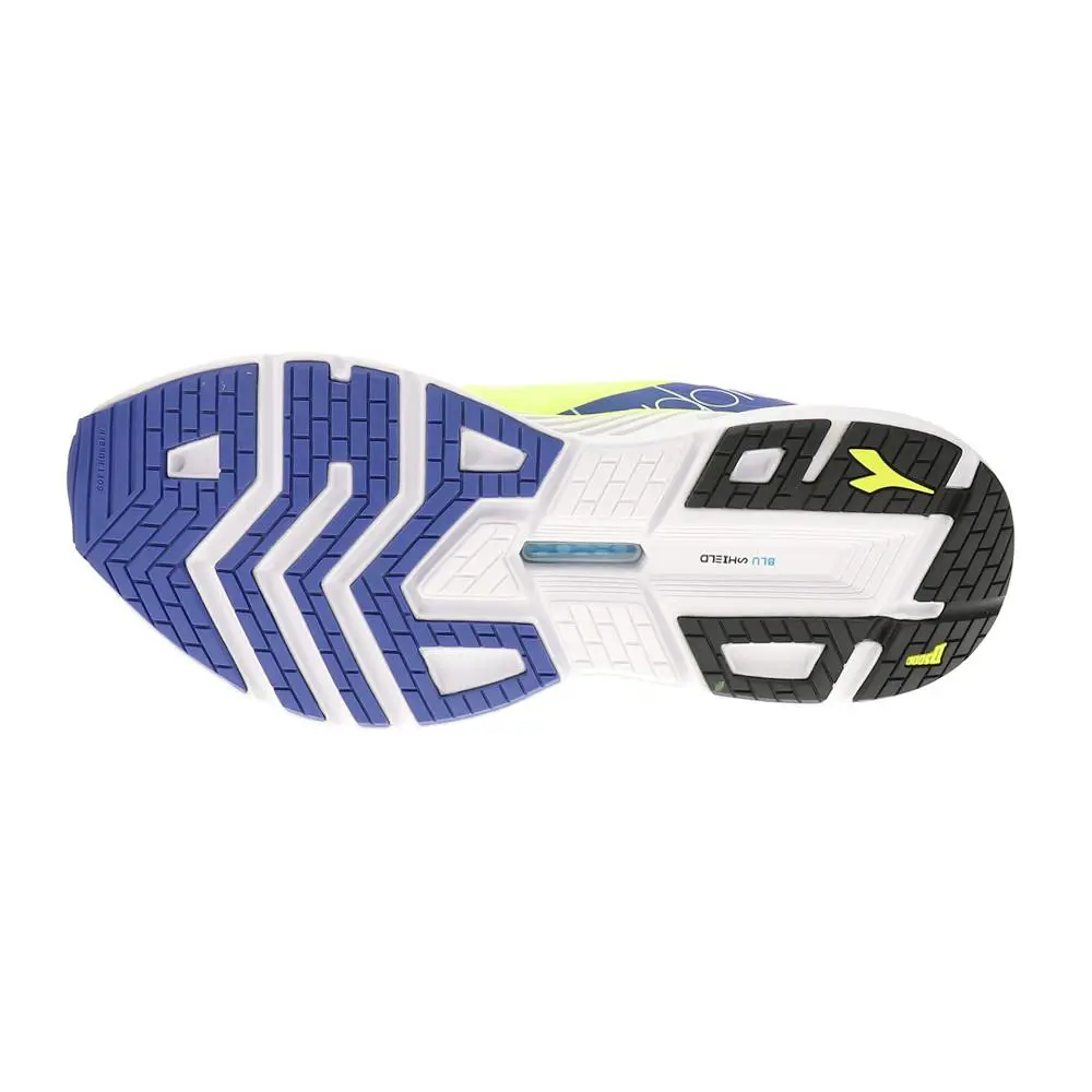 Diadora shoes - diadora Mythos Blushield Volo 4 Running - 180253-C4102 - Yellow 3