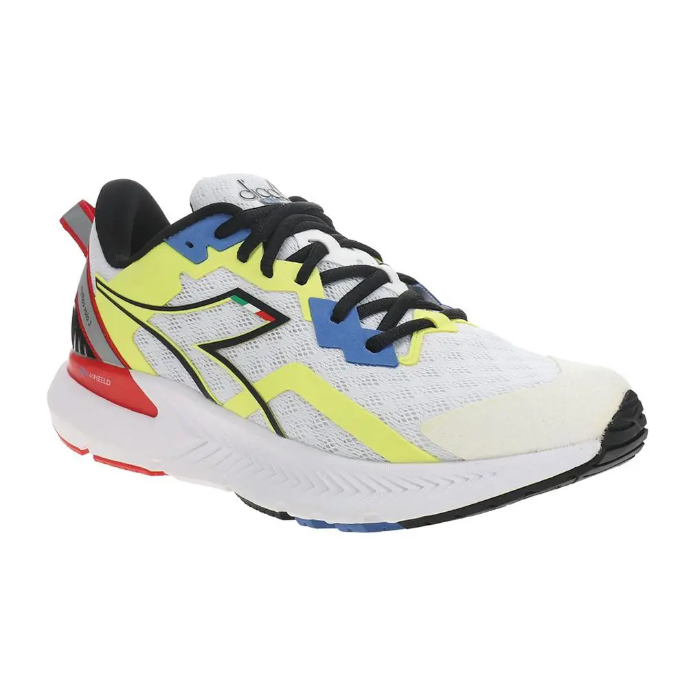 Diadora shoes - diadora Mythos Blushield Volo 3 Running - 179090-C0008 - White 0
