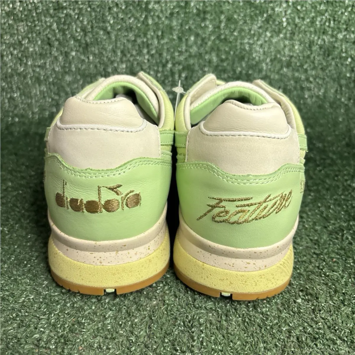 Diadora shoes - diadora N9000 Ice Cream X Feature Perforated Lace Up - 170658-70273 - Green (UPC: 889444098329) 2