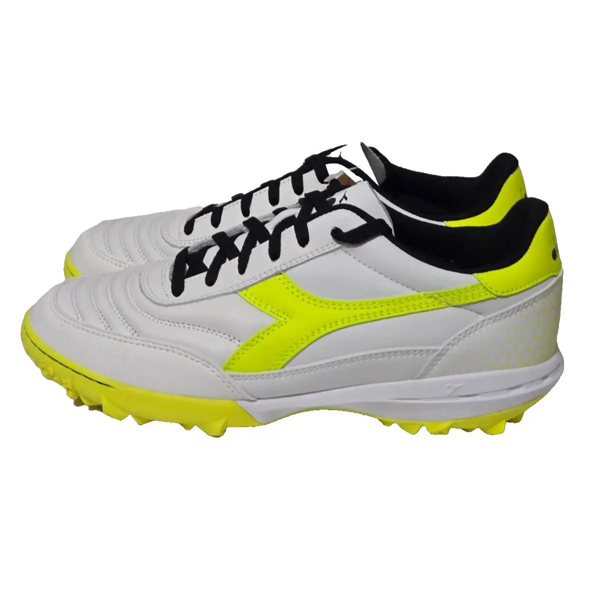 Diadora shoes - diadora Calcetto Graphic Lightweight Turf Soccer - 180571-C3675 - White (UPC: 197020093553) 2