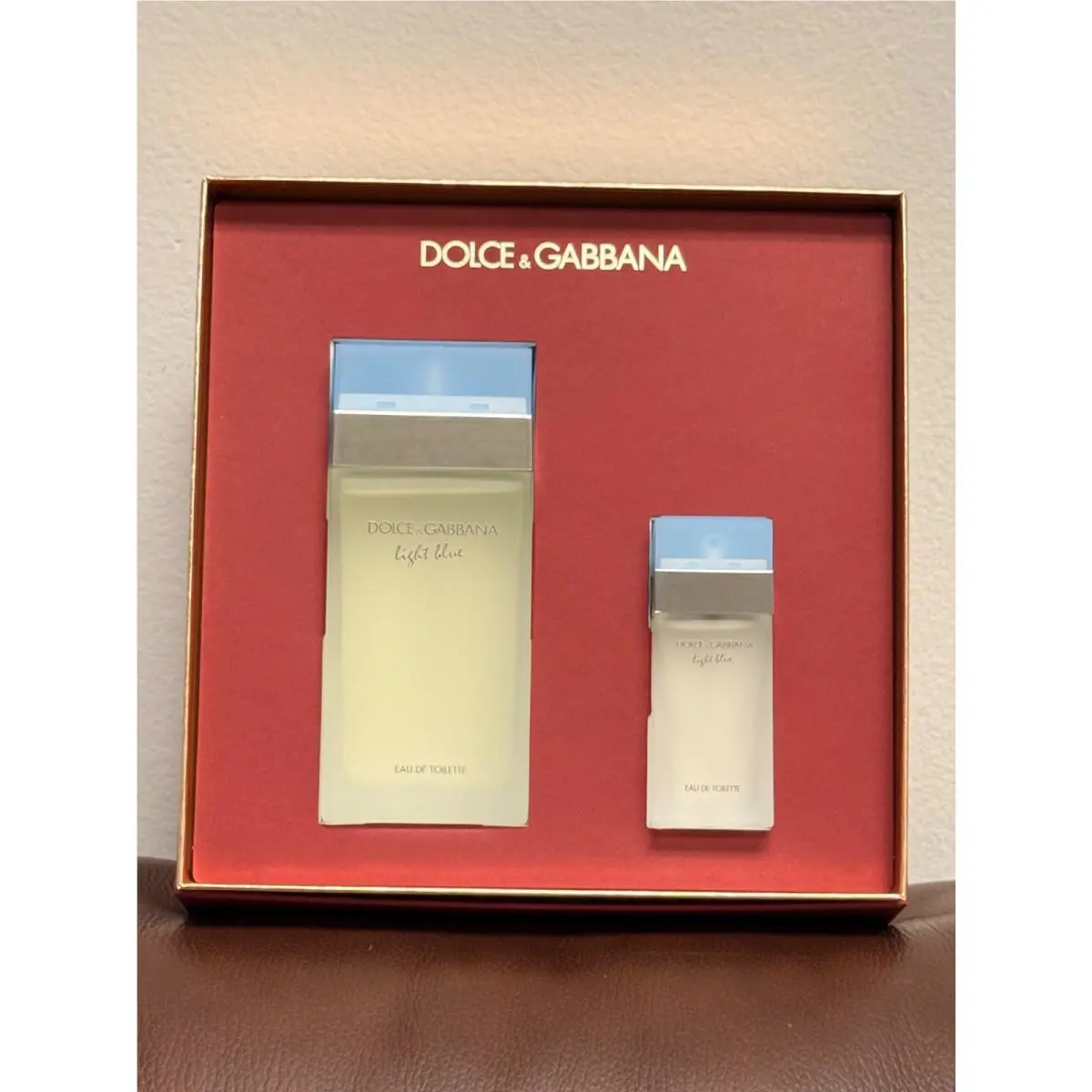 Dolce Gabbana Light Blue 2 Pc`s Set Eau De Toilette 6.7 oz 0.84 oz Woman