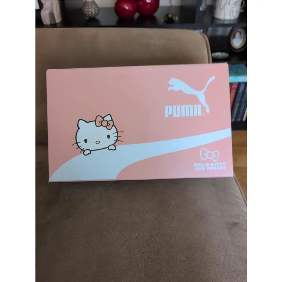 Puma shoes - PUMA x HELLO KITTY AND FRIENDS Suede XL - 403226-01 - Jasmine Flower-Pinkscape 7