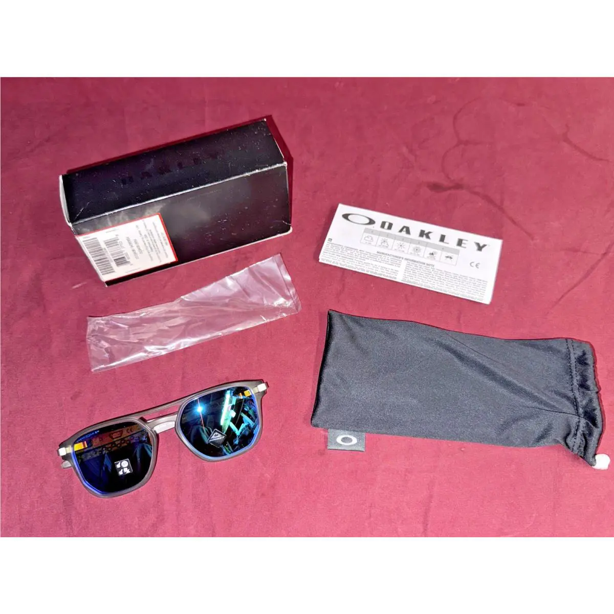 Oakley Latch Beta Matte Grey Ink Prizm Sapphire Polarized Sunglasses 9436-0654