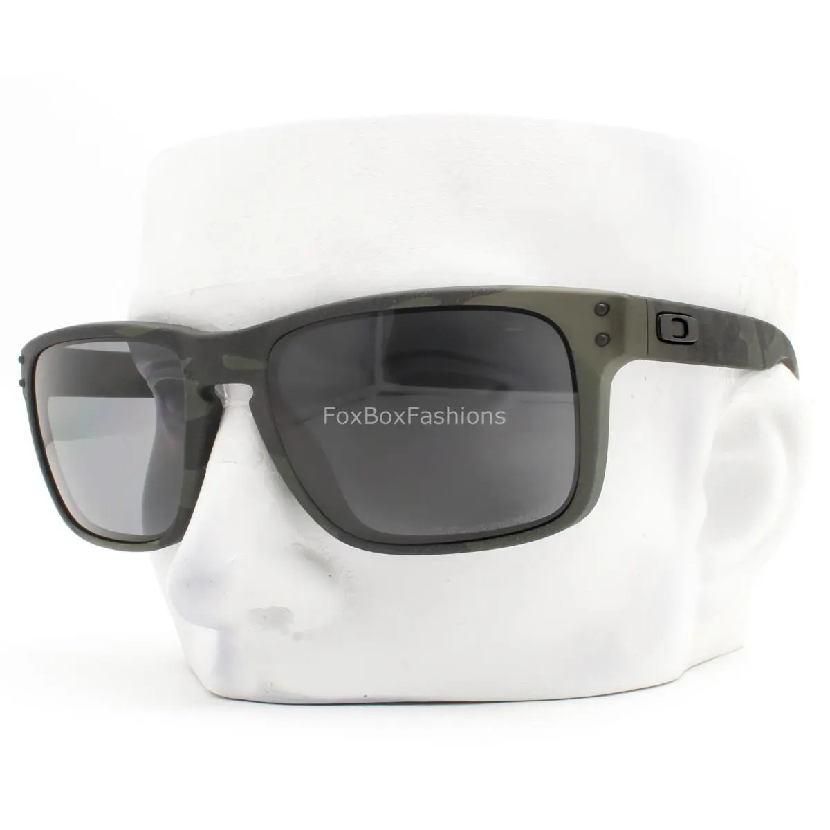 Holbrook Sunglasses Matte Black Multicam Camo Polarized OO9102-9255 Pouch by Oakley