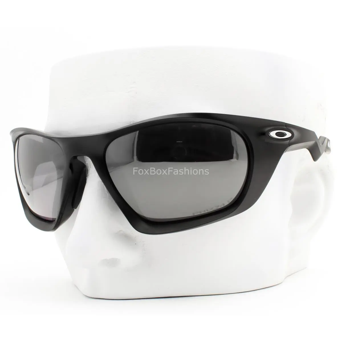 Lateralis Sunglasses OO9431-0160 Matte Black Polarized Prizm with Pouch by Oakley