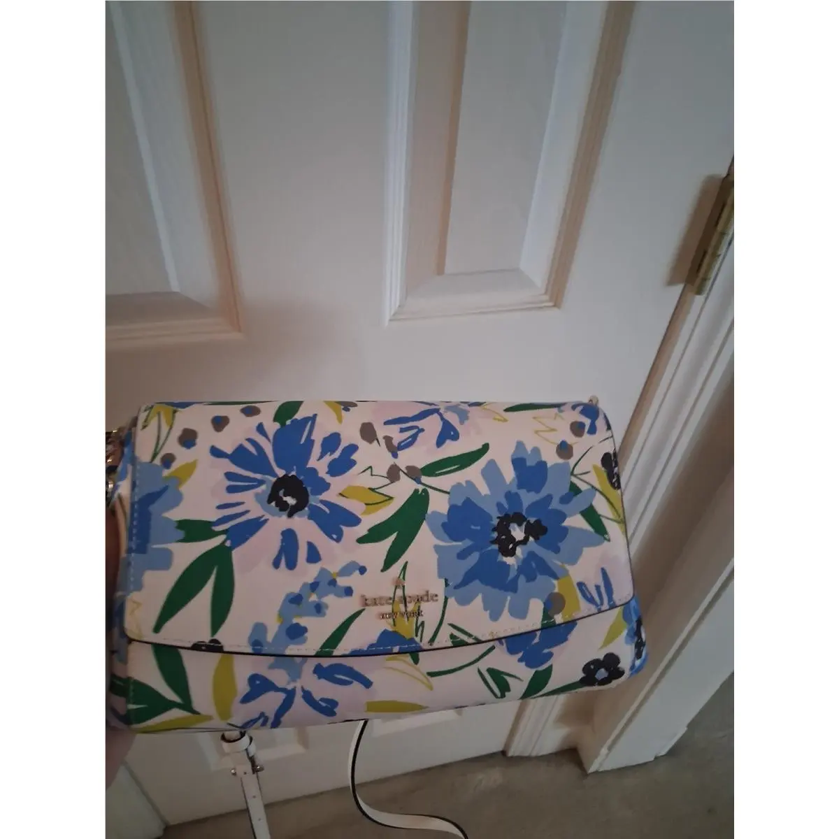 Kate Spade Madison Floral Festival Willow Convertible Crossbody Cream Multi
