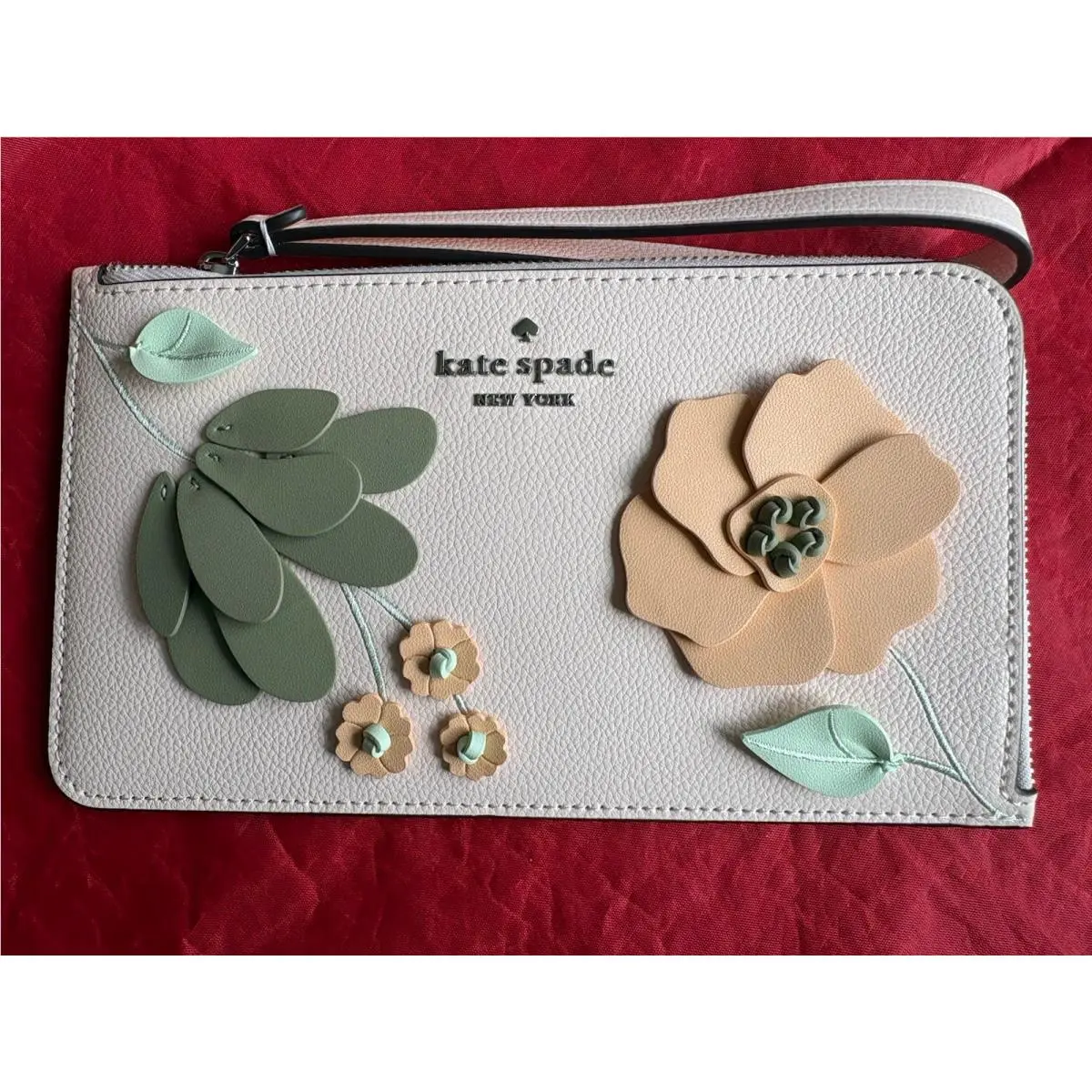 Kate Spade Lucy Floral Appliqué Medium L-zip Wristlet Peach/multi KP010