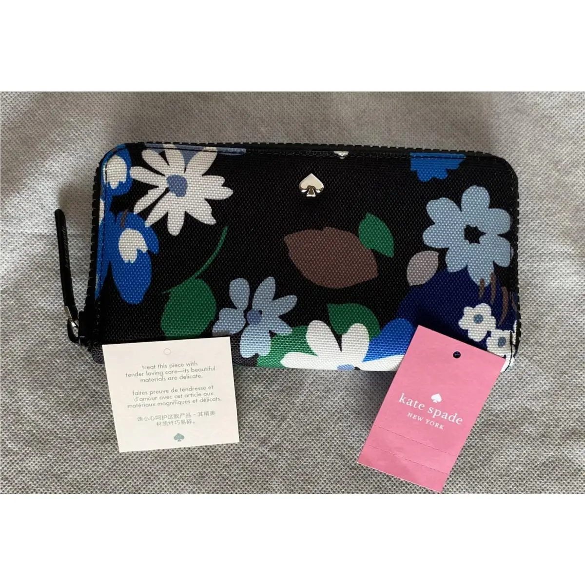 Kate Spade Jae Black Bold Blooms Large Continental Zip Around Wallet