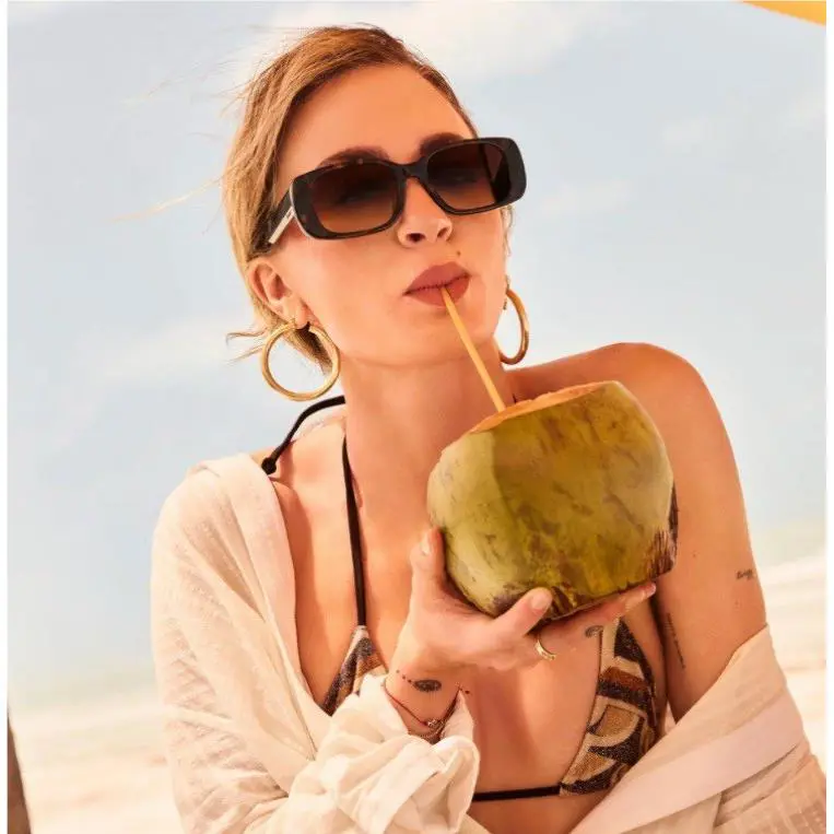Quay Australia Sunglasses Karma Neutral Tortoise Brown Unisex Rectangle