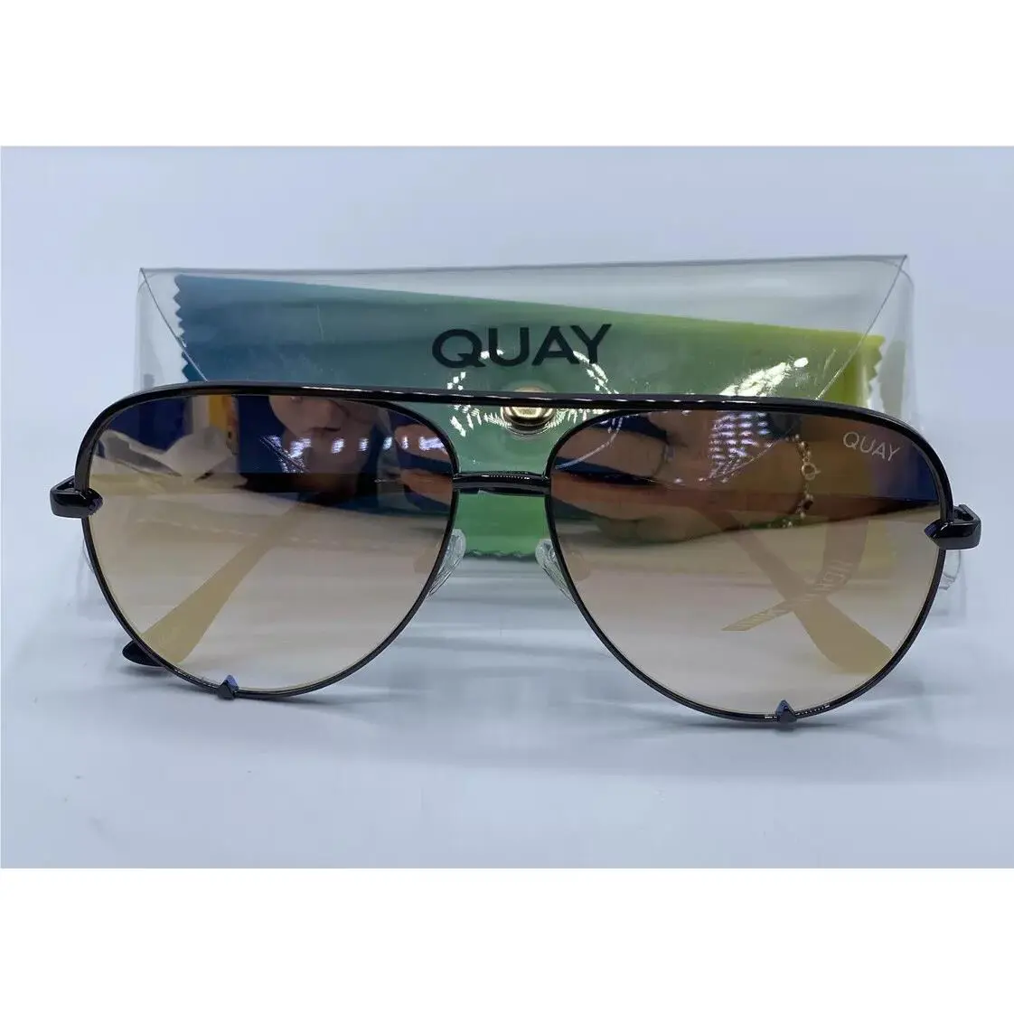 Quay High Key Black/ Gold Mirror Sunglasses OG 46483 Mini Unisex