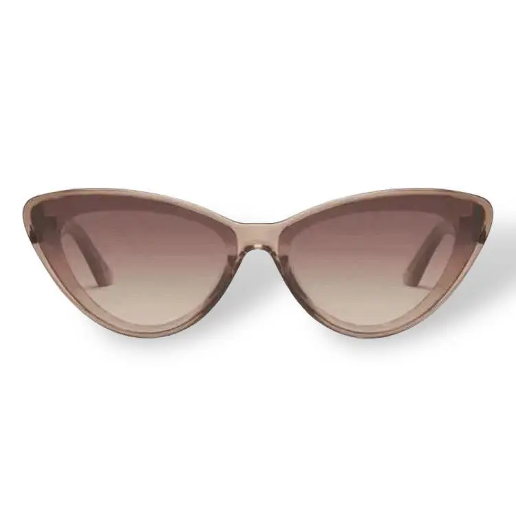 Quay Australia Sunglasses Tempted Doe Brown 67mm Cat Eye Clear Brown Frame