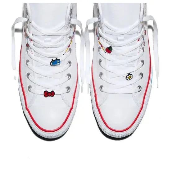 Converse shoes - White 3