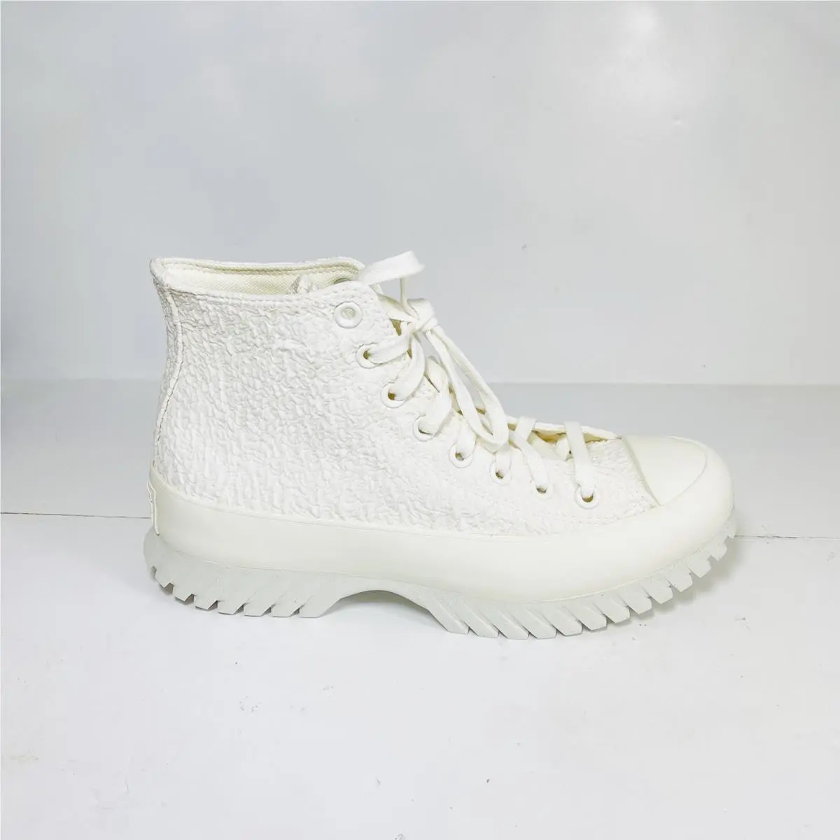 Converse shoes - Converse CTAS Lugged 2.0 - CTAS Lugged - A00876C - White 1