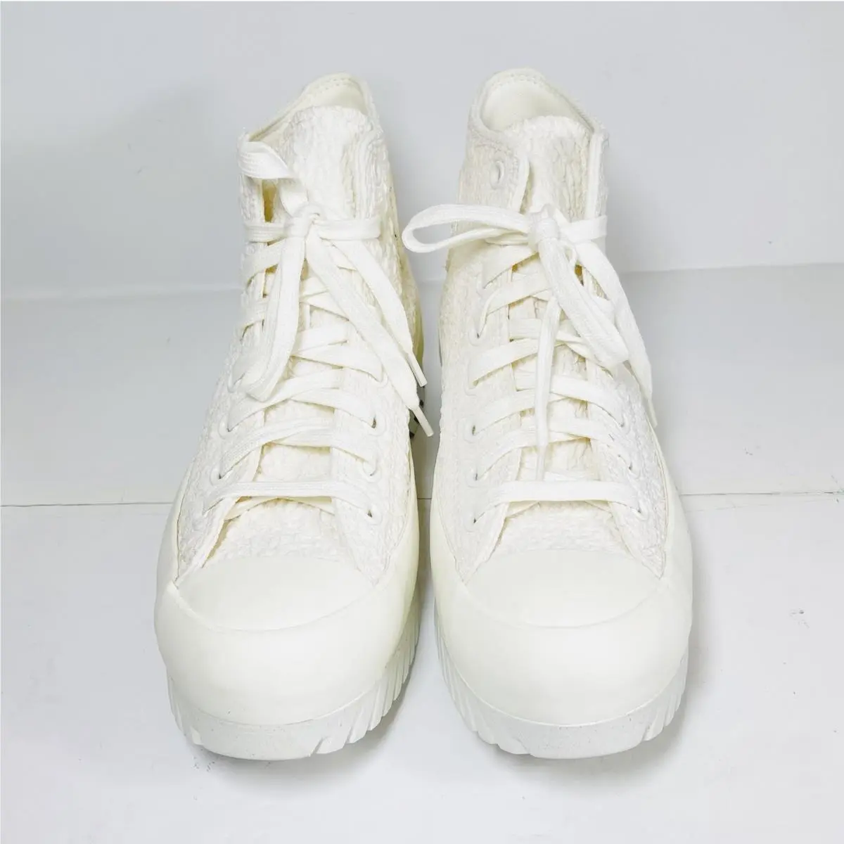 Converse shoes - Converse CTAS Lugged 2.0 - CTAS Lugged - A00876C - White 3