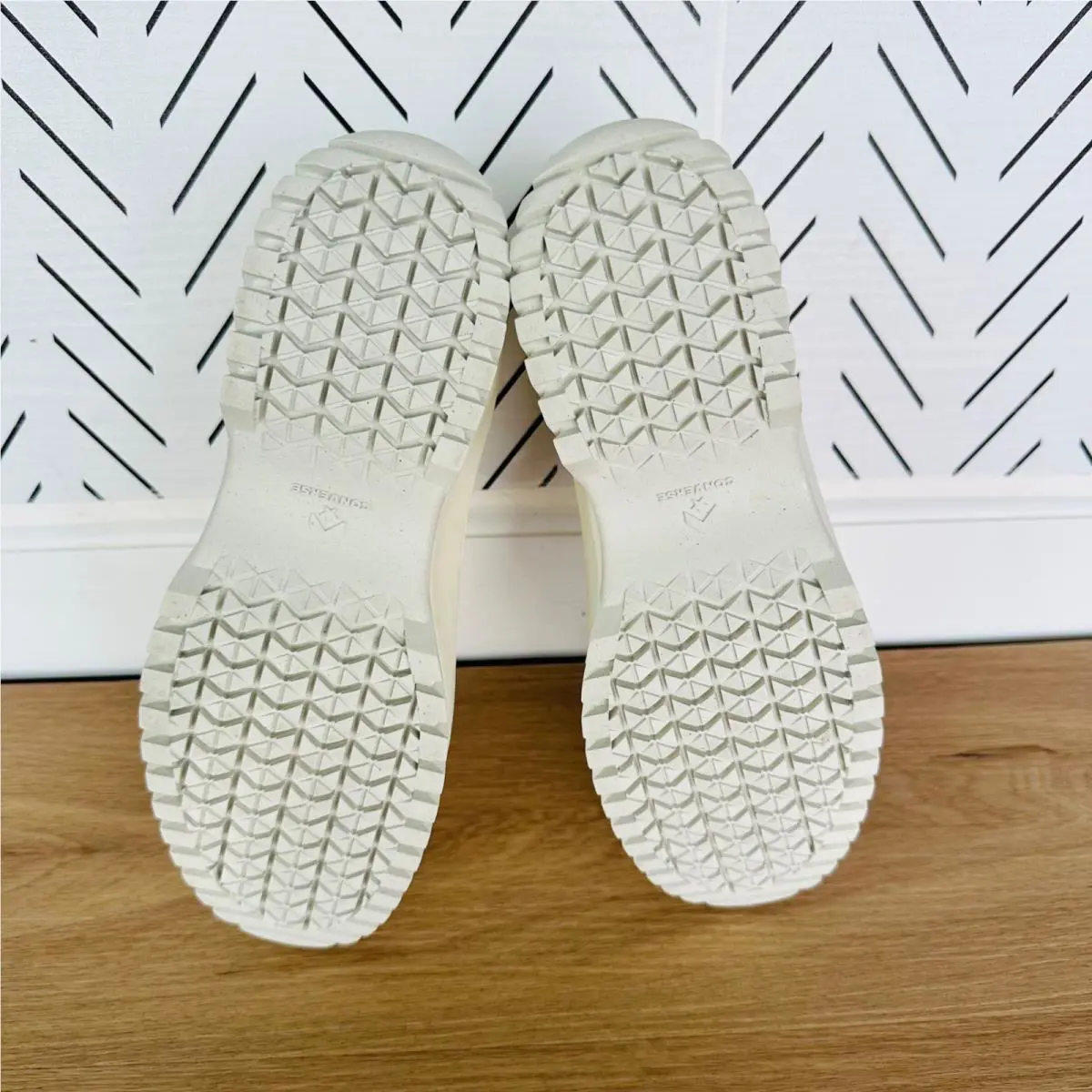 Converse shoes - Converse Chuck Taylor All Star Lugged Platform - A00876C - White (UPC: 194433805391) 5